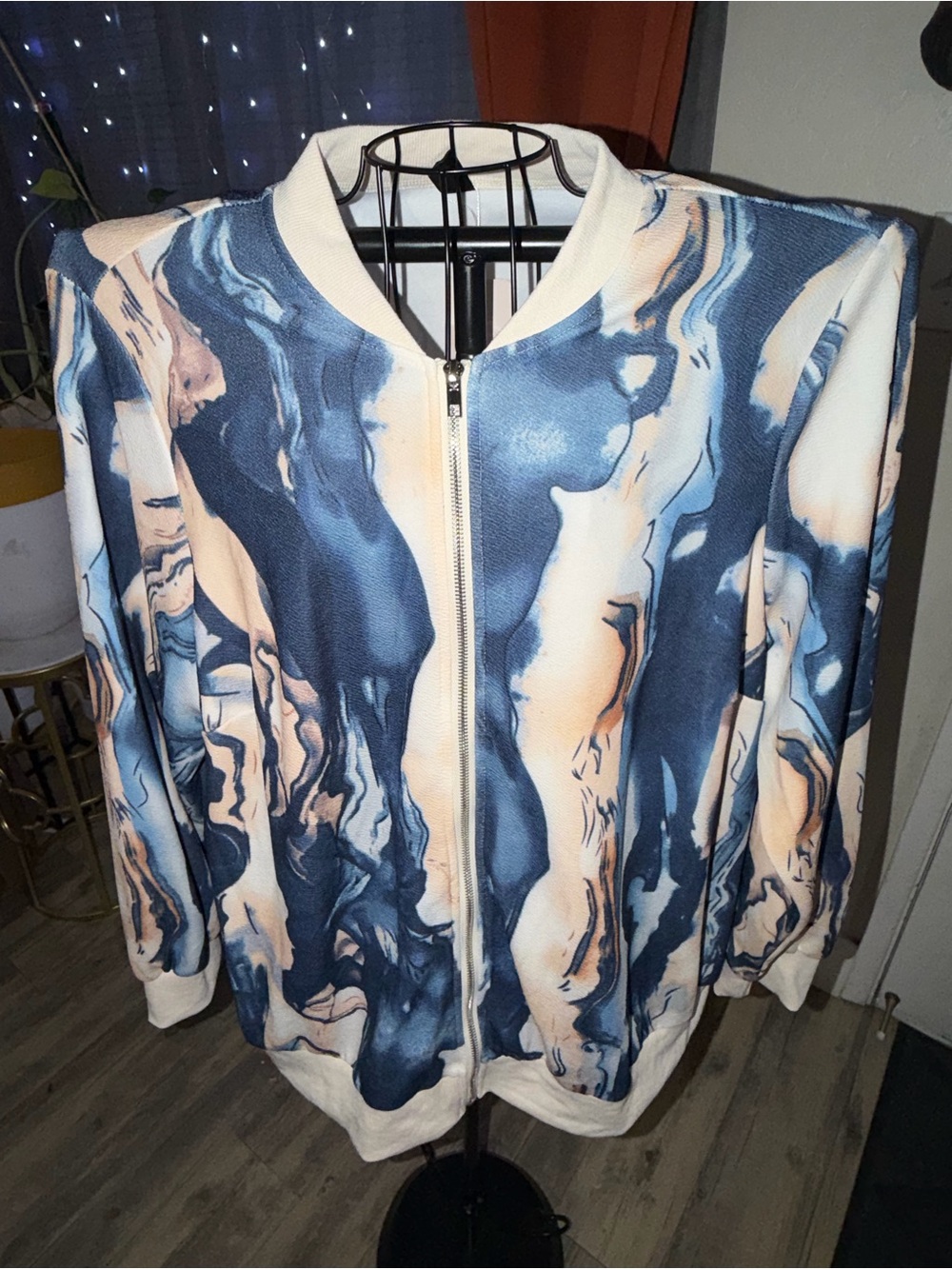 SHEIN Marble-Print Bomber Jacket in Blue & Cream